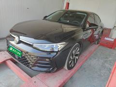 Volkswagen Passat Pro 380TSI Starry Dragon Edition - photo 1