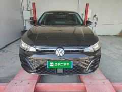 Volkswagen Passat Pro 380TSI Starry Dragon Edition - photo 2