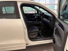 Volkswagen Tiguan L PRO 380TSI AWD R-Line Premium Edition - фото 10