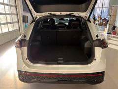 Volkswagen Tiguan L PRO 380TSI AWD R-Line Premium Edition - фото 11