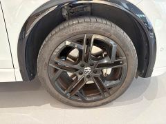 Volkswagen Tiguan L PRO 380TSI AWD R-Line Premium Edition - фото 12