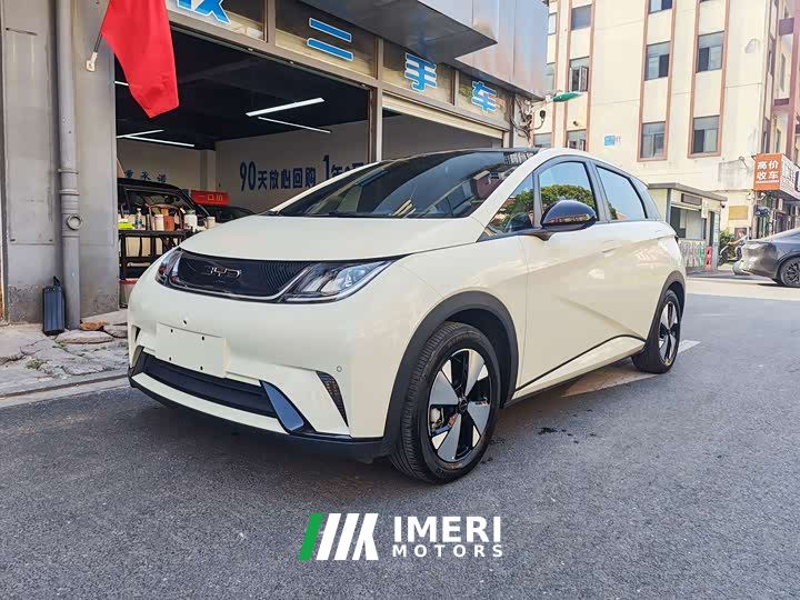 BYD Dolphin 420km Fashion Edition - автомобиль из Китая