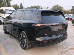 Dongfeng eπ008 210Max Extended Range 6-Seater - фото 7