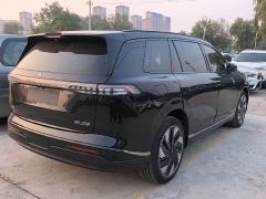 Dongfeng eπ008 210Max Extended Range 6-Seater - фото 9