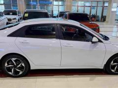 Hyundai Elantra 1.5L CVT GLX Elite - ფოტო 16