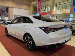 Hyundai Elantra 1.5L CVT GLX Elite - ფოტო 17