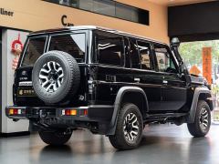 Toyota Land Cruiser (Imported) LC76 4.0L Automatic - фото 4