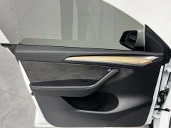 Tesla Model Y Long Range All-Wheel Drive - photo 7
