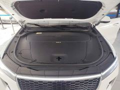 Li Auto ONE Extended Range 6-Seater - ფოტო 19