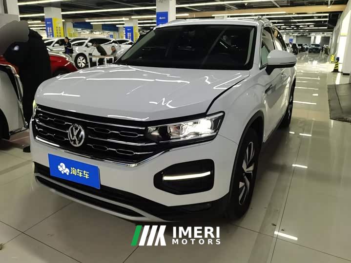 Volkswagen Taos 330TSI FWD Luxury Smart Connected Edition - автомобиль из Китая