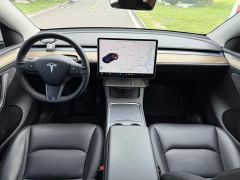 Tesla Model Y Long Range All-Wheel Drive - ფოტო 8