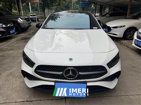 2024 Mercedes-Benz A-Class A 200 L Fashion Edition