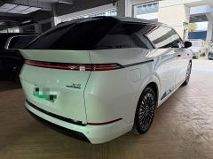 XPeng X9 Extended Range 1602 Ultra - ფოტო 14