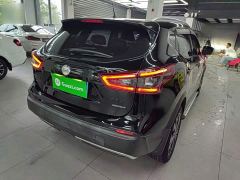 Nissan Qashqai 2.0L CVT XV Premium Night Edition - фото 6