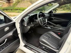 Hyundai Elantra 1.5L CVT Luxury - ფოტო 8