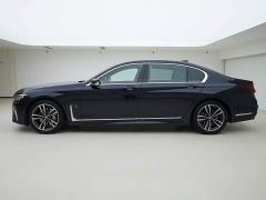 BMW 7 Series 730Li M Sport Package - ფოტო 3