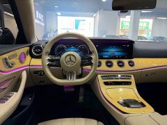 Mercedes-Benz E-Class (Imported) E 260 Coupe - ფოტო 7
