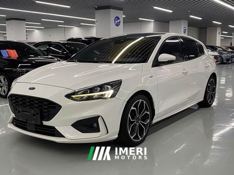 2021 Ford Focus Hatchback EcoBoost 180 Automatic ST Line - автомобиль из Китая