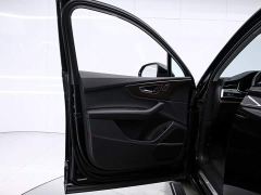 Audi Q7 55 TFSI quattro S line Sport - фото 12