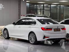 BMW 3 320i - ფოტო 11