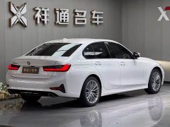 BMW 3 320i - ფოტო 12