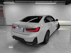 BMW 3 Series 325Li M Sport Package - фото 5