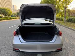 Toyota Avalon Hybrid 2.5L Luxury - photo 15