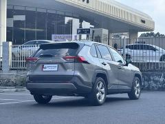 Toyota RAV4 2.0L CVT FWD Fashion Plus Edition - photo 3