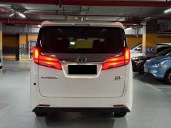 Toyota Alphard Hybrid 2.5L Luxury - фото 3