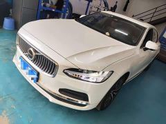 Volvo S90 B5 Intelligent Luxury Edition - ფოტო 1