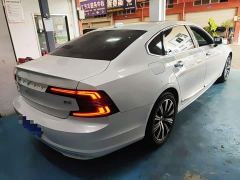Volvo S90 B5 Intelligent Luxury Edition - ფოტო 2