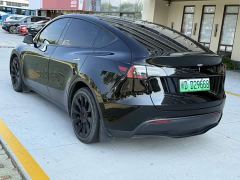 Tesla Model Y Standard Range RWD - ფოტო 4