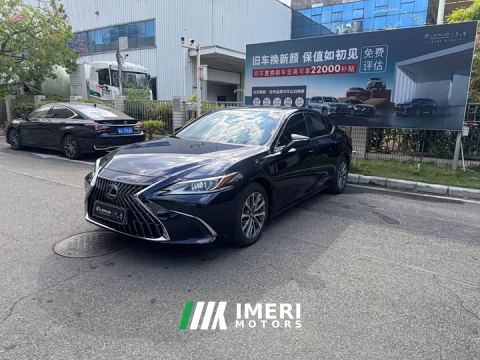 2024 Lexus ES 300h Excellence Edition - ავტომობილი ჩინეთიდან