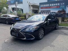 Lexus ES 300h Excellence Edition - photo 5