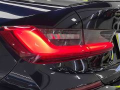 BMW 3 Series Facelift II 330i M Sport Dark Night Package - фото 11