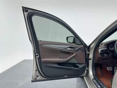 BMW 5 Series 530Li Luxury M Sport Package - фото 11