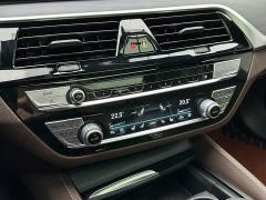 BMW 5 Series 530Li Luxury M Sport Package - фото 17