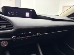 Mazda3 Axela 2.0L Automatic Elegant Edition - ფოტო 12
