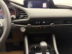 Mazda3 Axela 2.0L Automatic Elegant Edition - ფოტო 14