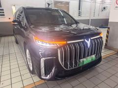 Voyah Dream PHEV Extended Range Luxury Edition - ფოტო 3