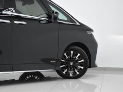 Toyota Alphard Hybrid 2.5L Premium Edition - photo 6