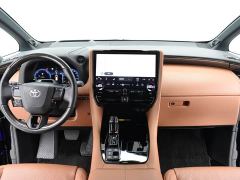 Toyota Alphard Hybrid 2.5L Premium Edition - photo 8