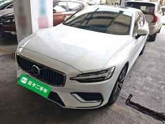 Volvo S60 B4 Smart Luxury Edition - ფოტო 1