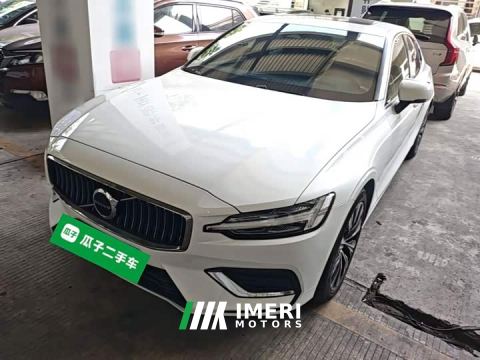 2024 Volvo S60 B4 Smart Luxury Edition - car from China