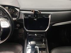 SAIC MG RX8 2019 30T Two-Wheel Drive Elite Flagship - ფოტო 13