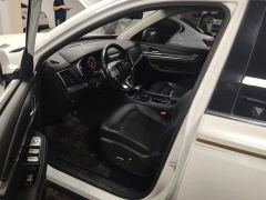 SAIC MG RX8 2019 30T Two-Wheel Drive Elite Flagship - ფოტო 9