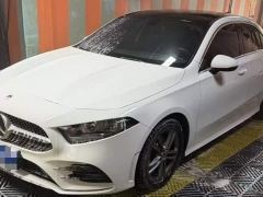 Mercedes-Benz A-Class A 180 L Sport Sedan - фото 1