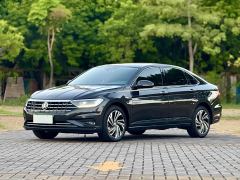 Volkswagen Sagitar 280TSI DSG Excellence Edition - photo 1