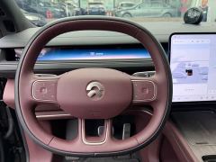 NIO ES8 Six-Seat Executive Signature Edition - ფოტო 10