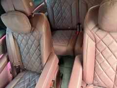 NIO ES8 Six-Seat Executive Signature Edition - ფოტო 8